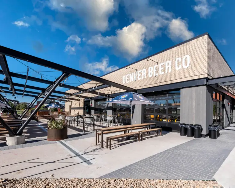 Image of the exterior view of Denver Beer Co patio in Lowry.